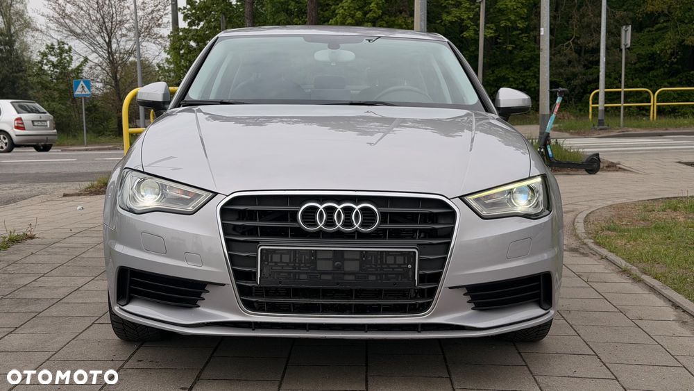 Audi A3 Limousine 2.0 TDI sport - 2