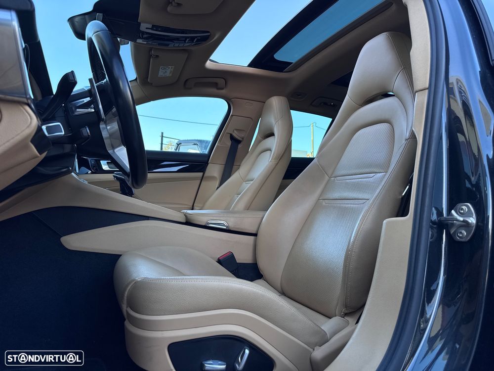 Porsche Panamera Sport Turismo - 9