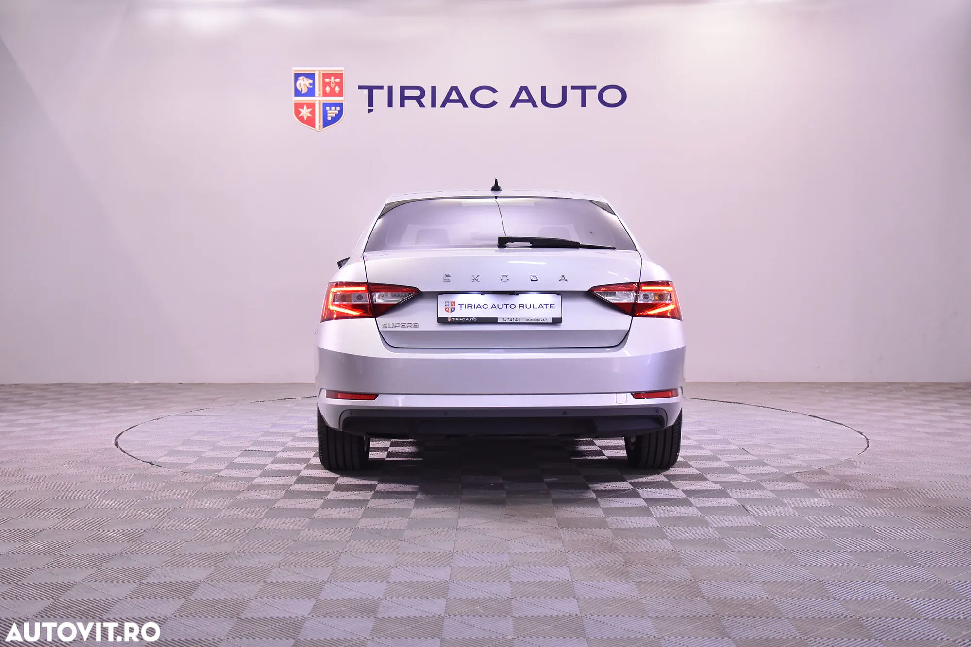Skoda Superb - 4