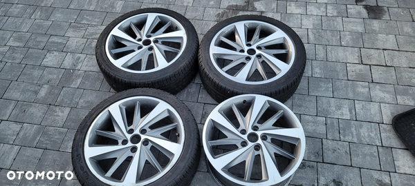 felgi aluminiowe SEAT LEON FR 5F 18x7,5" rozstaw 5x112mm,