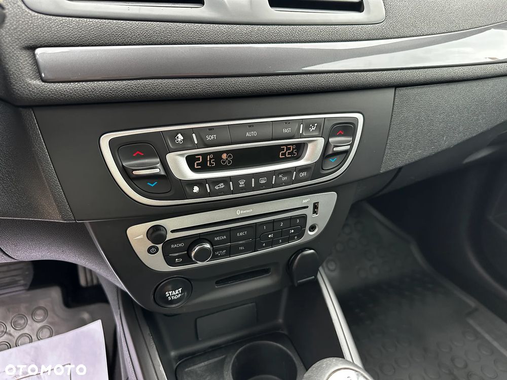 Renault Megane - 25