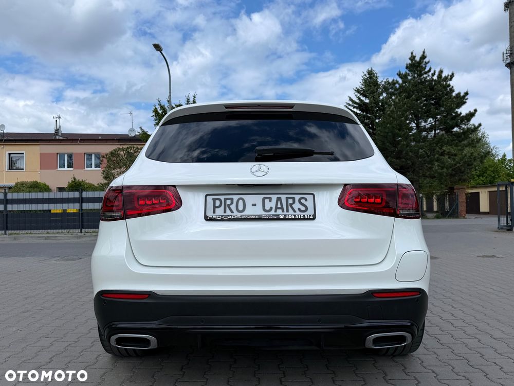 Mercedes-Benz GLC 300 de 4Matic 9G-TRONIC AMG Line - 13
