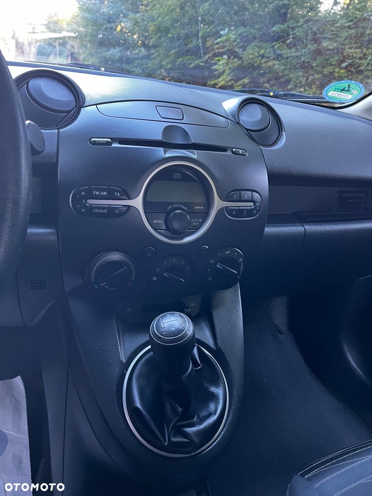 Mazda 2 1.3 Dynamic - 12