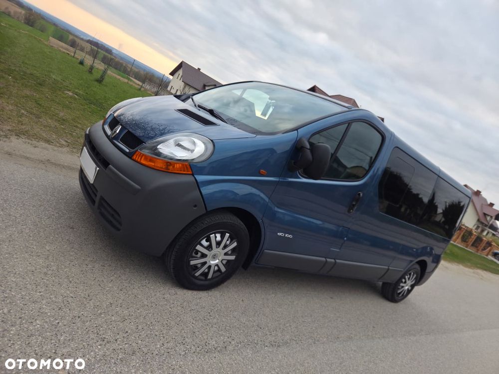 Renault Trafic Passenger Expression - 12