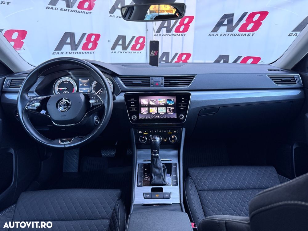 Skoda Superb 2.0 TDI DSG Style - 7