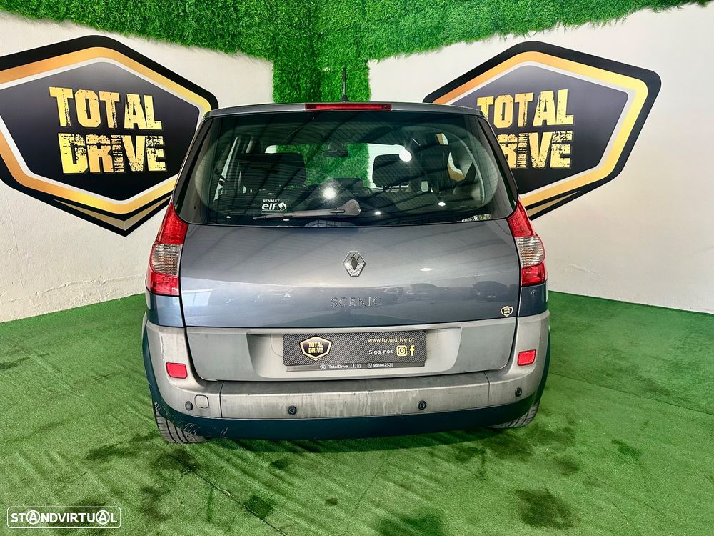 Renault Scénic 1.9 dCi FAP Dynamique - 10