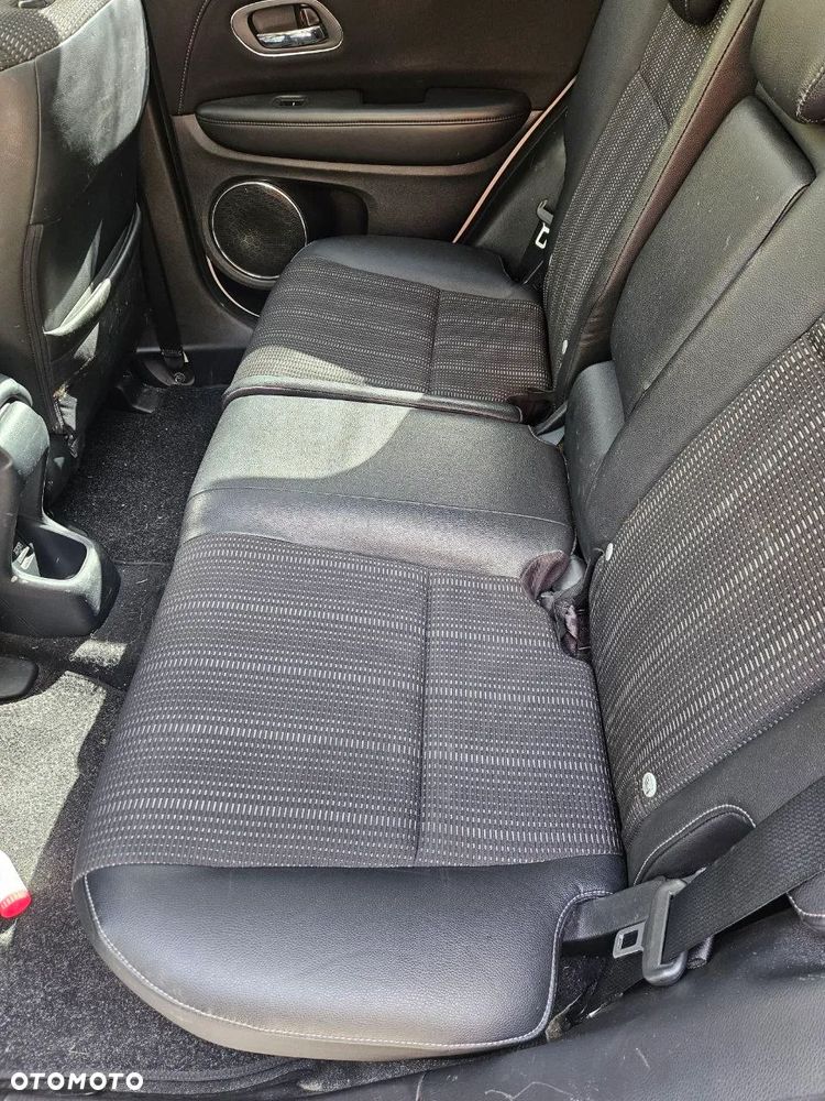 Honda HR-V 1.5 i-VTEC CVT Executive - 10