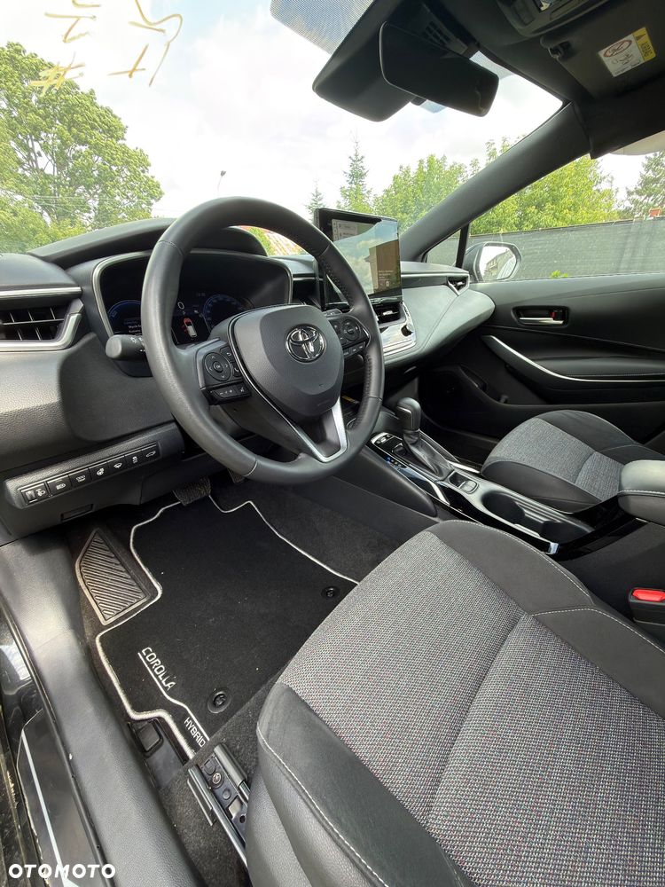 Toyota Corolla 2.0 Hybrid Style - 13