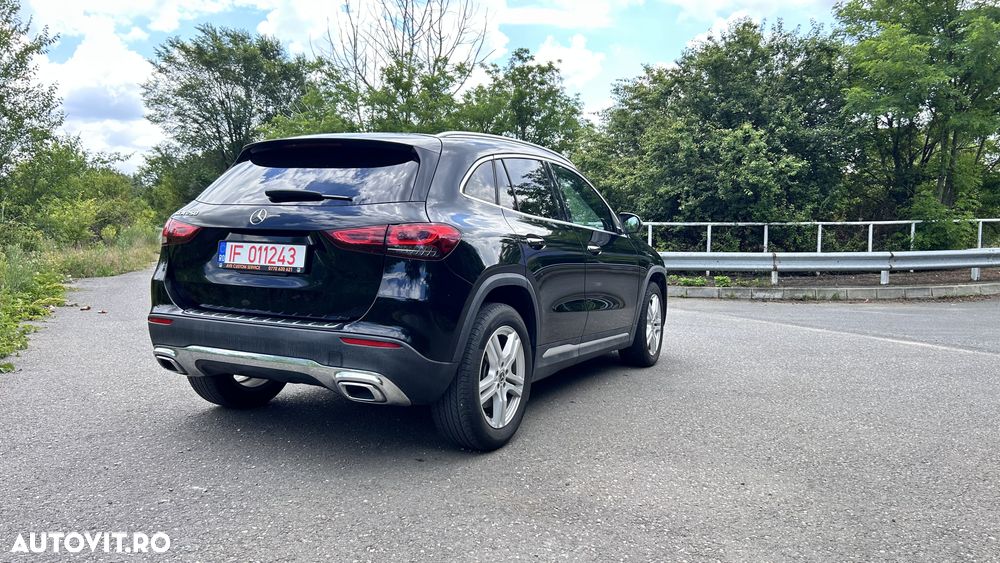 Mercedes-Benz GLA 250 8G-DCT Progressive - 4
