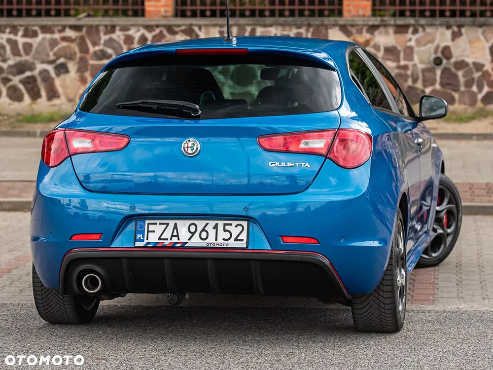 Alfa Romeo Giulietta - 12