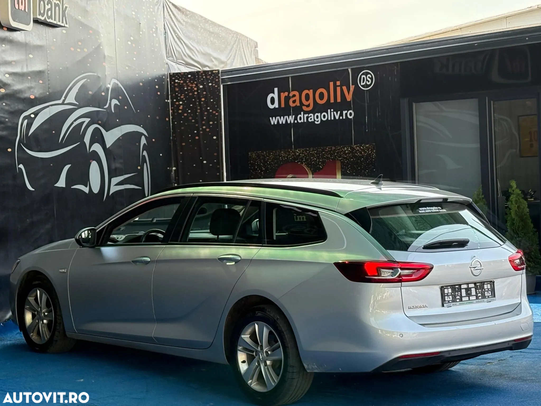 Opel Insignia - 4