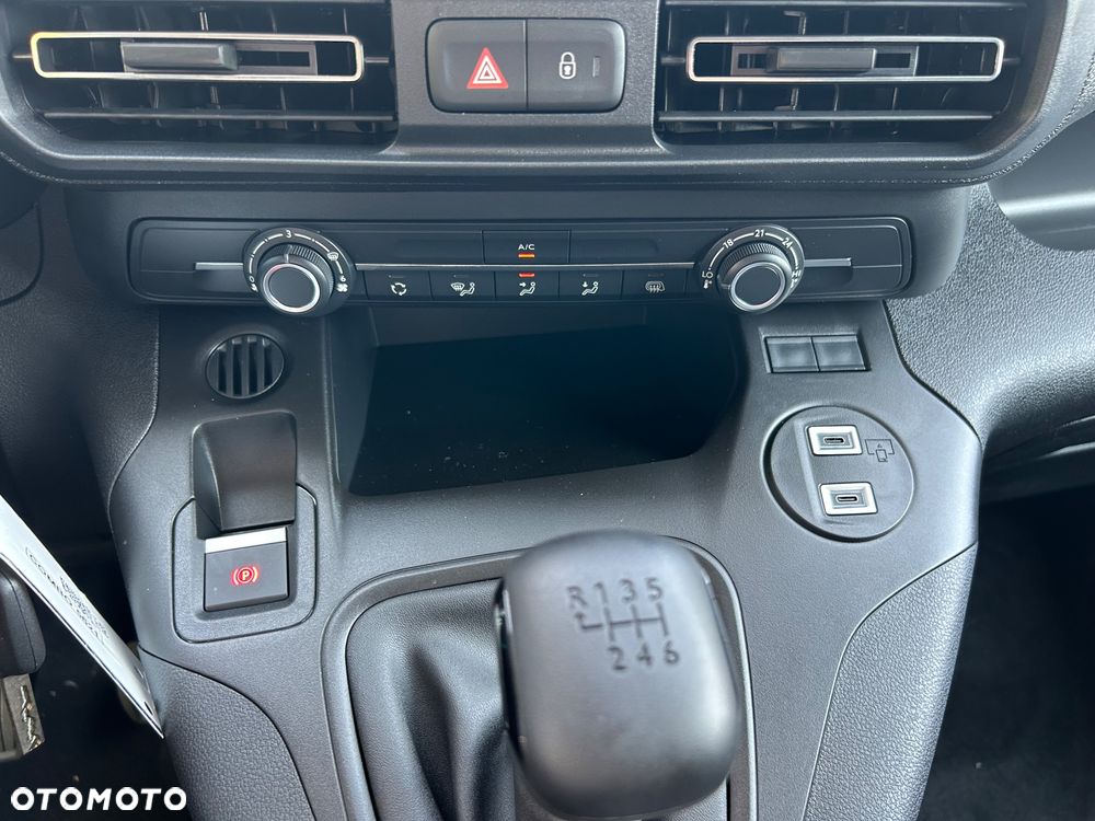 Opel Combo Cargo XL - 27