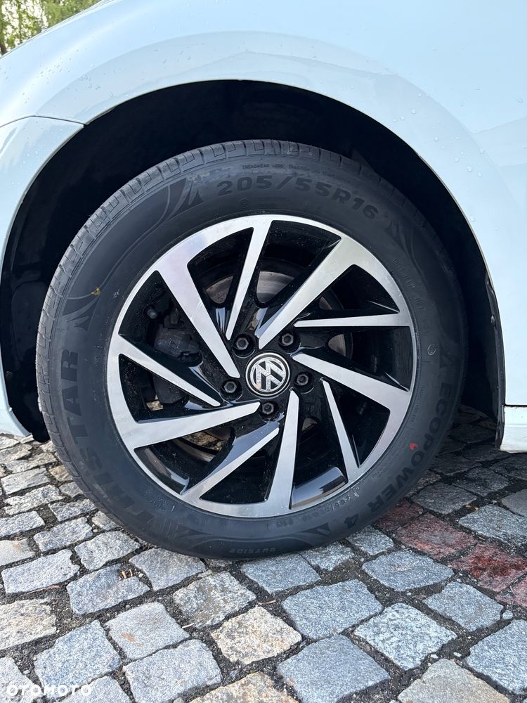 Volkswagen Golf 1.2 TSI BMT Start - 17