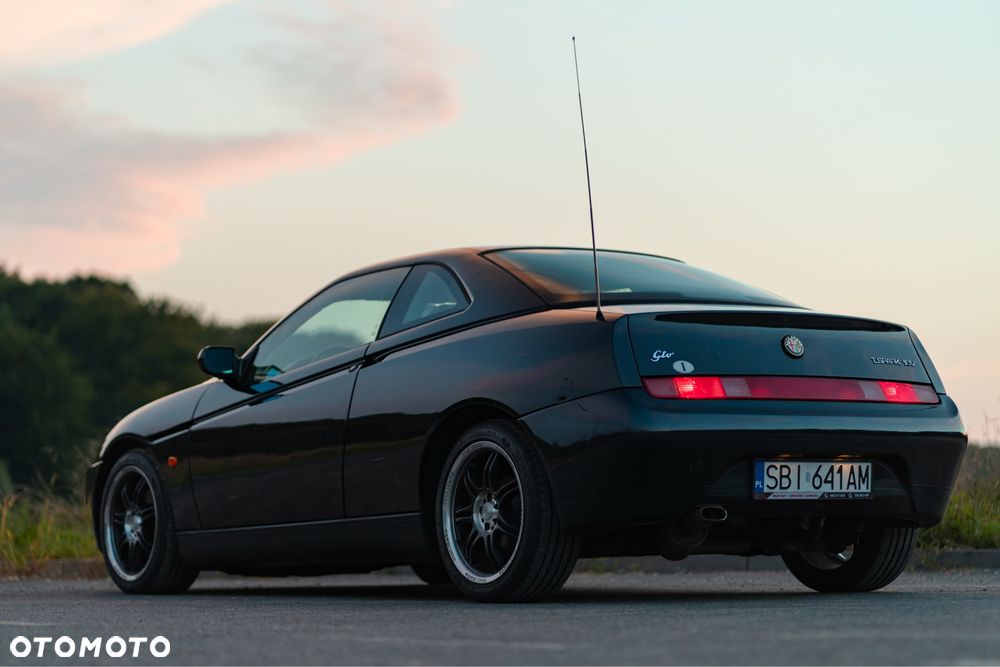 Alfa Romeo GTV - 5