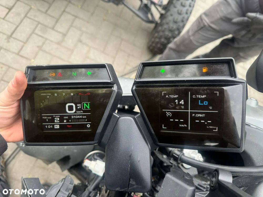 Yamaha Tracer - 9