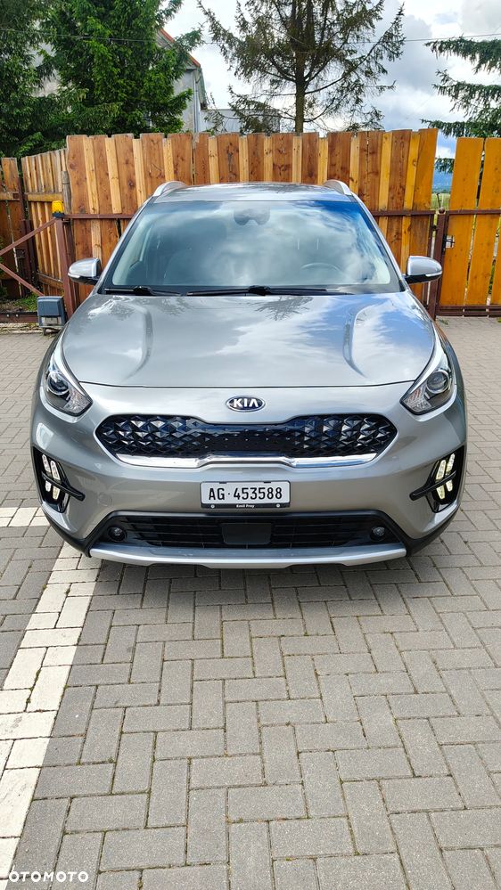 Kia Niro 1.6 GDI Hybrid L - 2