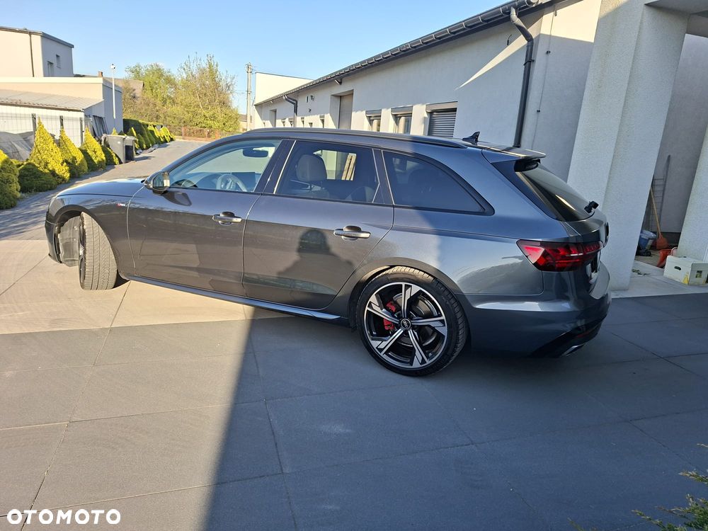 Audi A4 Avant 35 TFSI mHEV S Line S tronic - 4