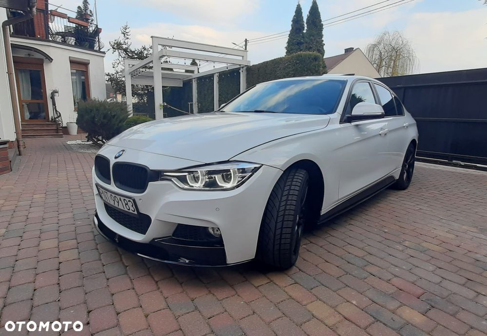 BMW Seria 3 328i xDrive - 10