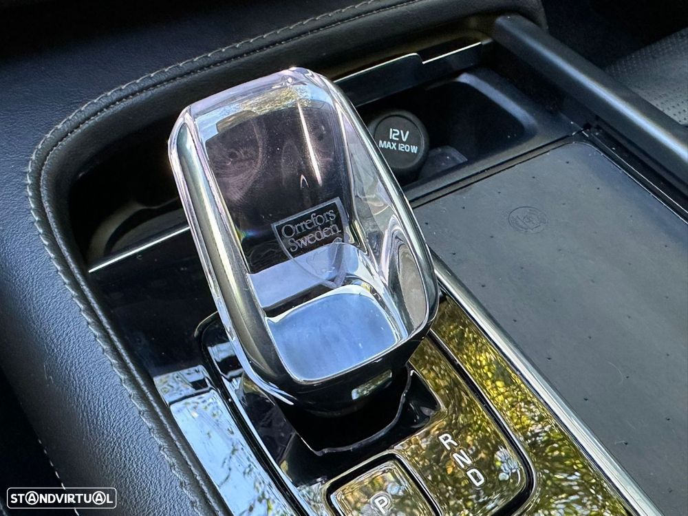 Volvo XC 90 2.0 B5 Ultimate Dark AWD - 47