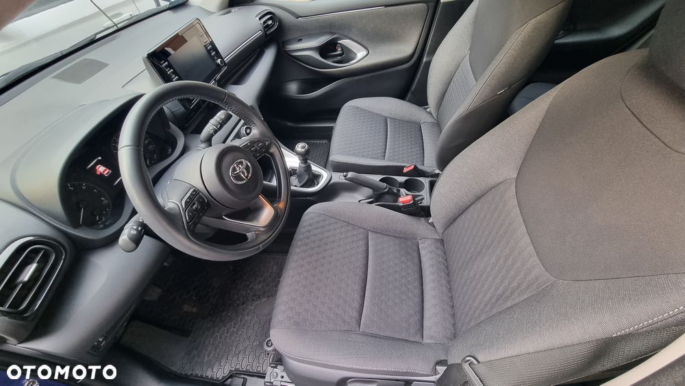 Toyota Yaris 1.5 Comfort - 6