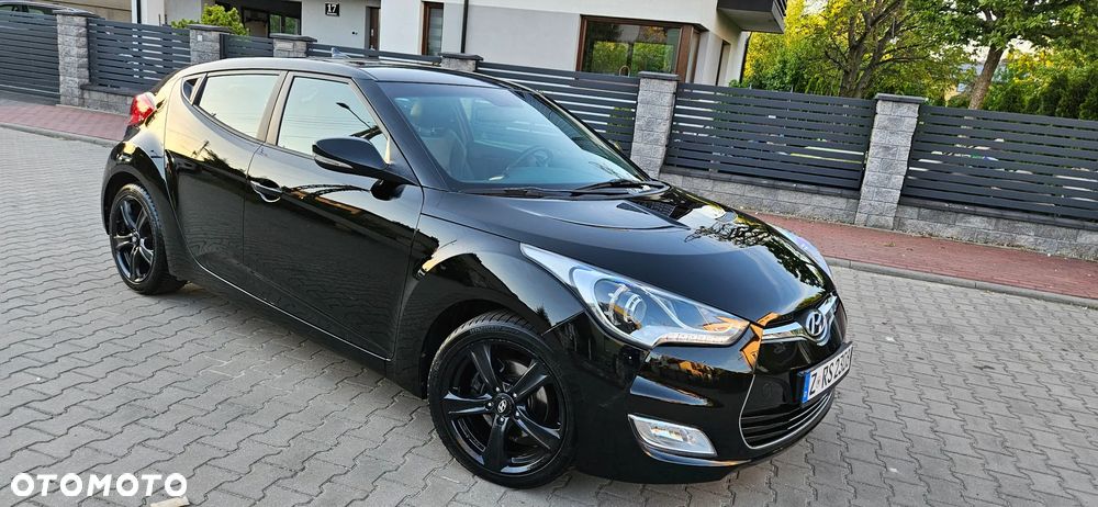 Hyundai Veloster 1.6 Premium - 13