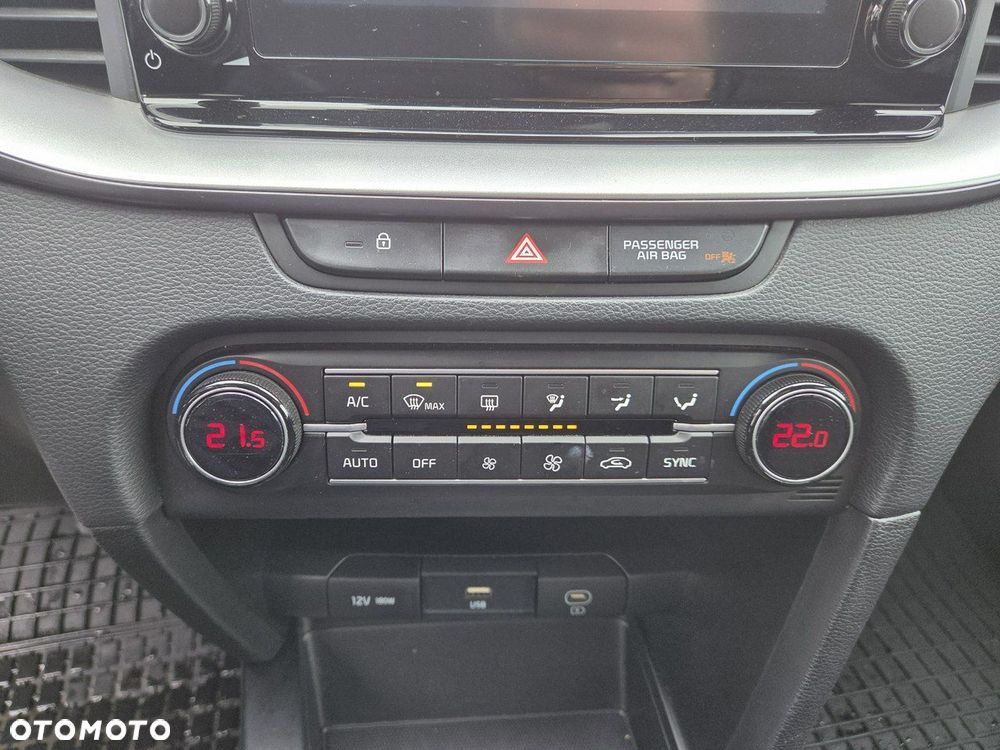 Kia Ceed 1.5 T-GDI M - 21