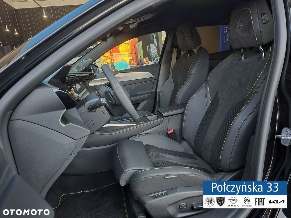 Peugeot 408 - 13