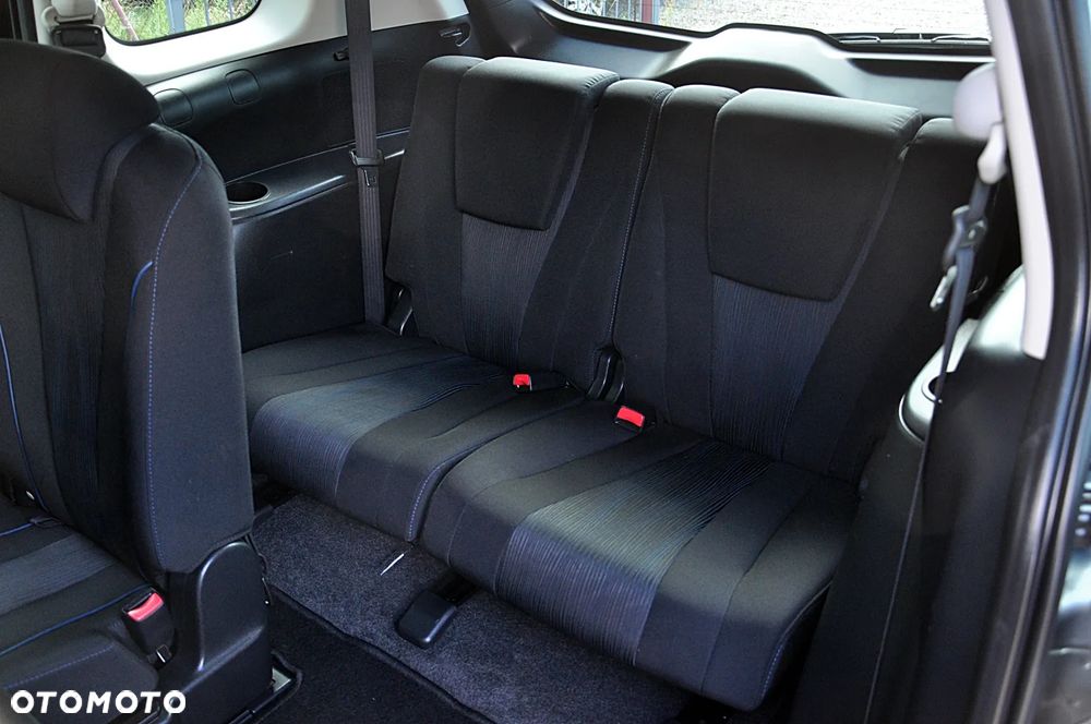 Mazda 5 2.0 MZR-DISI i-stop Sports-Line - 28