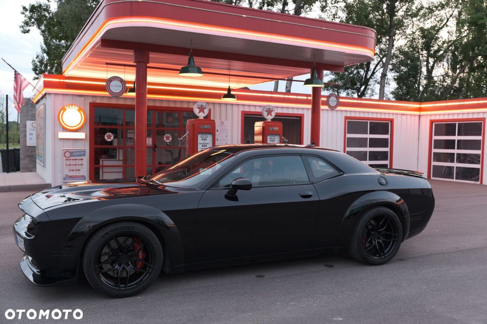 Dodge Challenger 6.2 Hellcat Widebody - 5