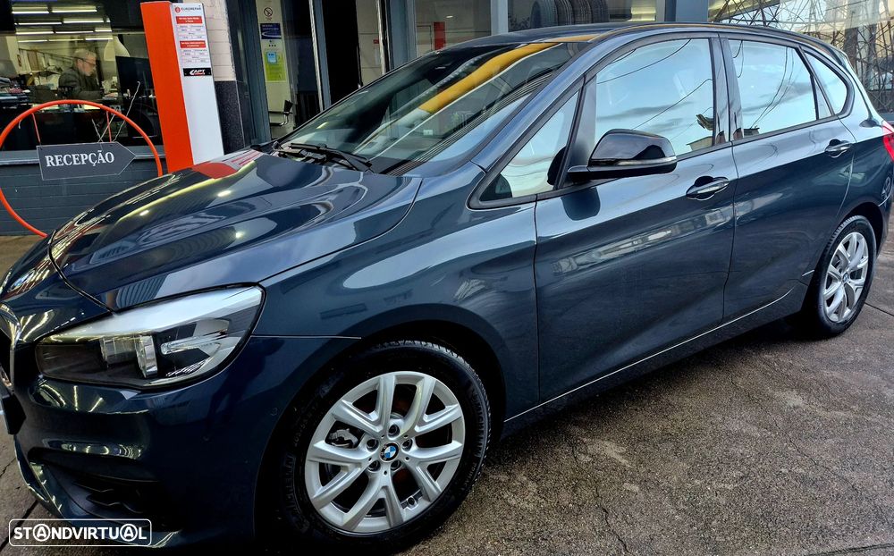 BMW 218 Active Tourer i Luxury Line - 24