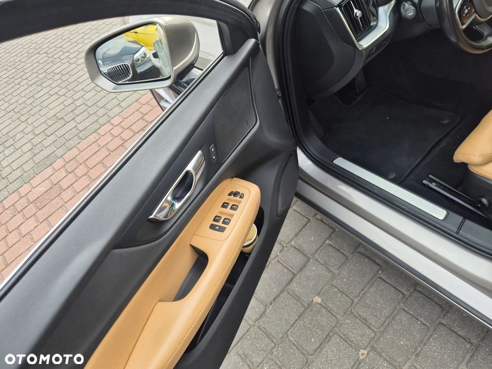 Volvo V60 - 10