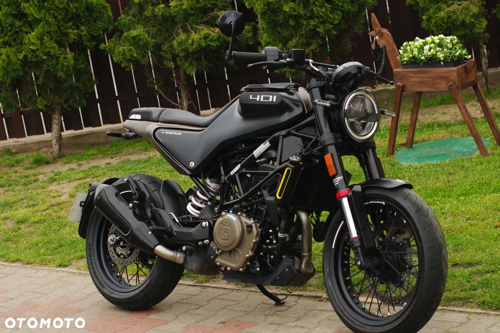 Husqvarna Svartpilen - 1