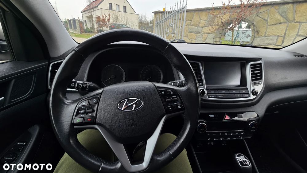 Hyundai Tucson 1.6 GDi 2WD Select - 19