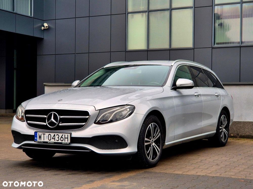 Mercedes-Benz Klasa E - 12