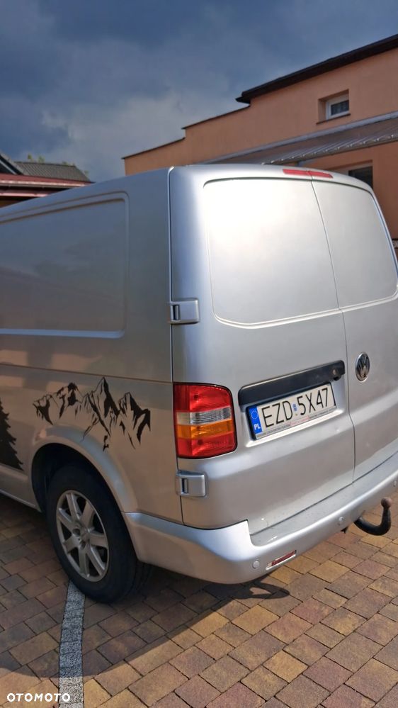 Volkswagen Transporter T5 - 5