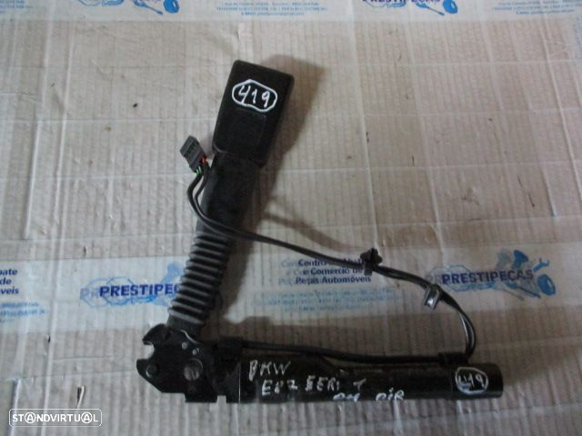 Pre-Tensor 33037877D BMW E87 2004 Banco Fd - 2