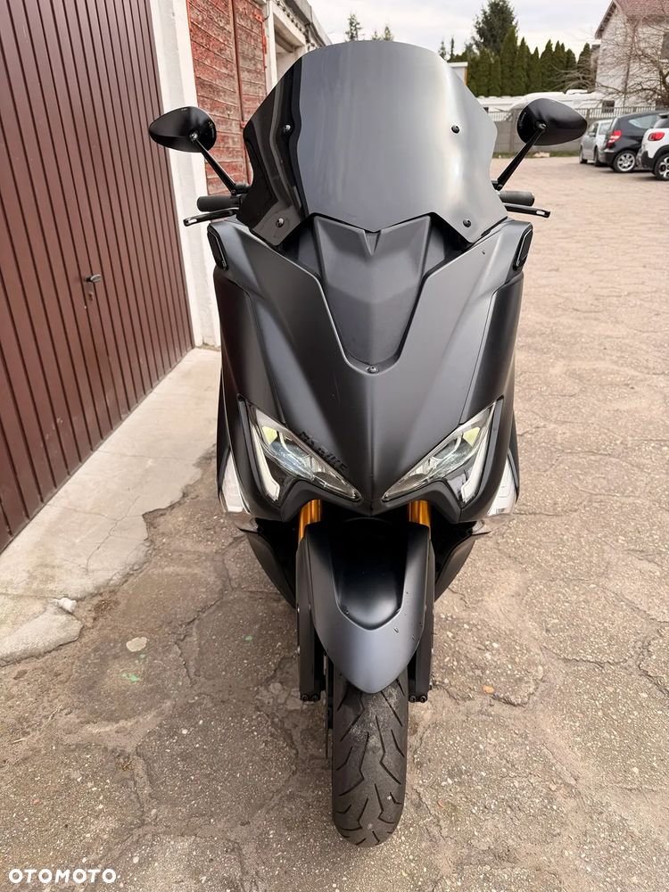Yamaha Tmax - 6