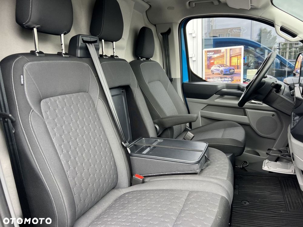 Ford Transit Custom - 17