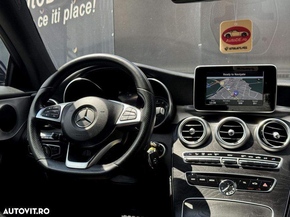 Mercedes-Benz C - 9