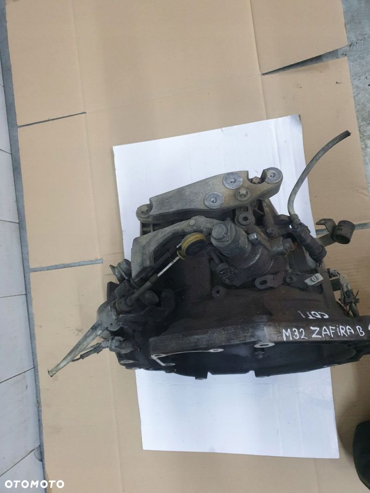 SKRZYNIA BIEGÓW OPEL ZAFIRA B 1,9CDTI 150KM M32 - 4