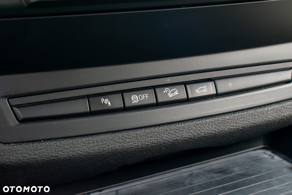 BMW X5 xDrive35i - 23
