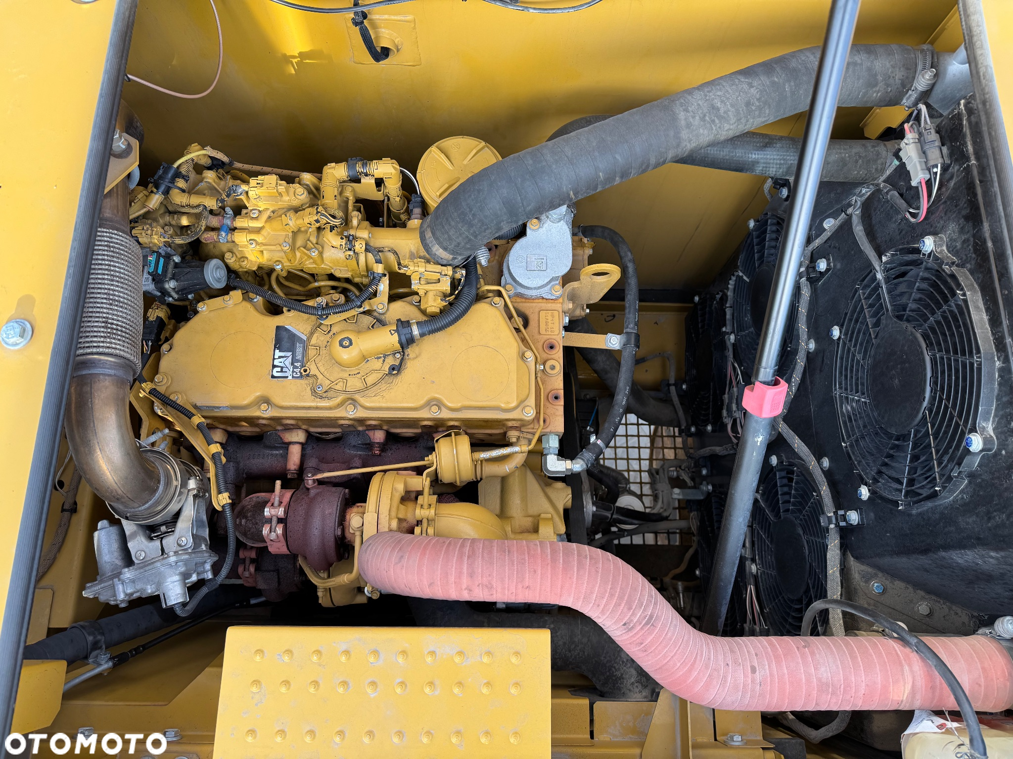 Caterpillar 320 - 23