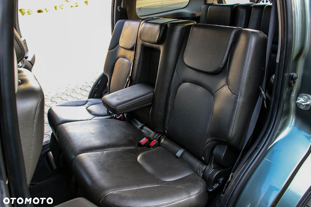 Nissan Pathfinder 2.5 dCi Platinum - 27