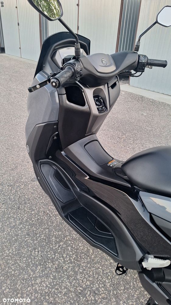 Yamaha NMAX - 6