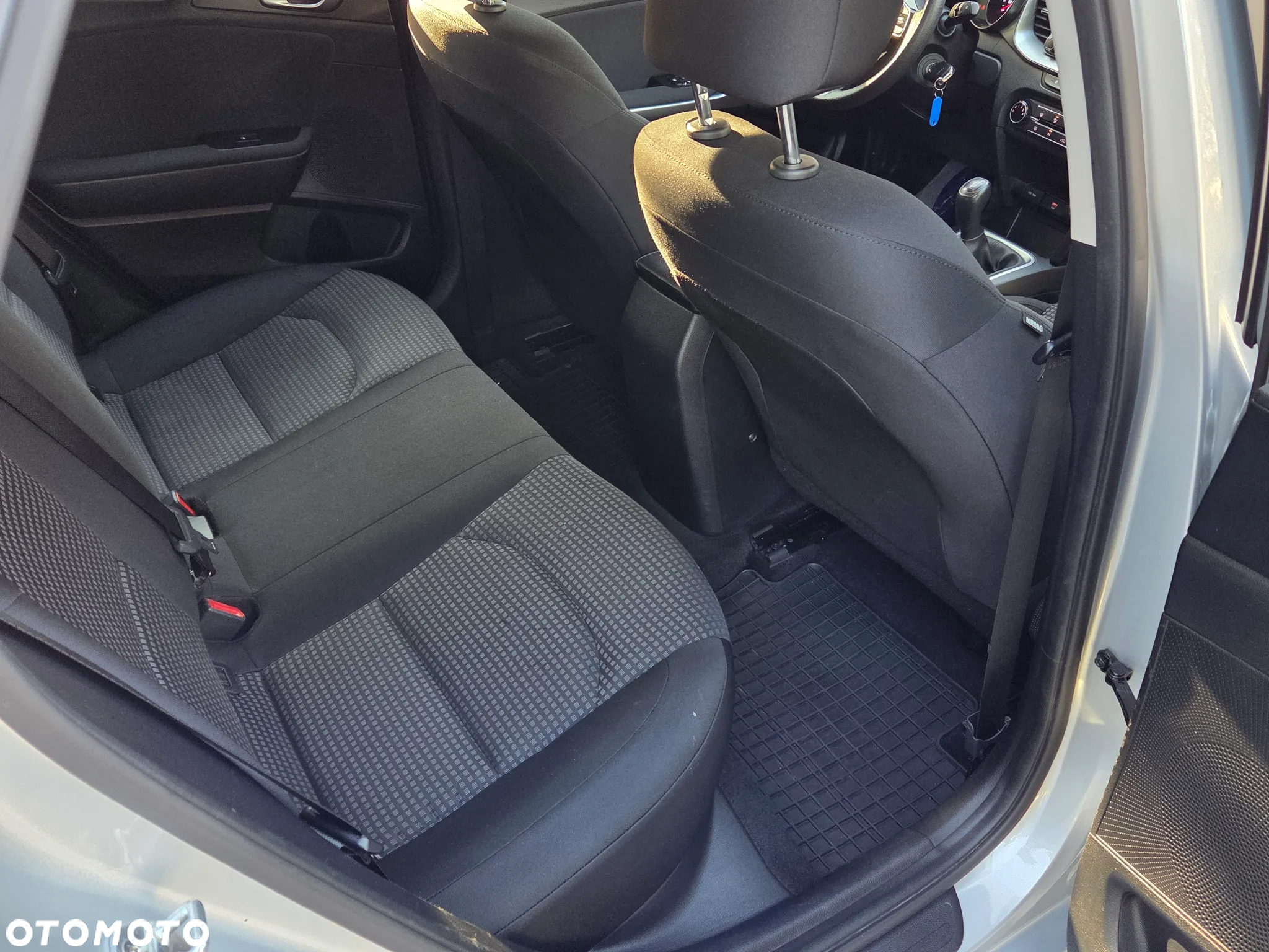 Kia Ceed 1.0 T-GDI S - 22