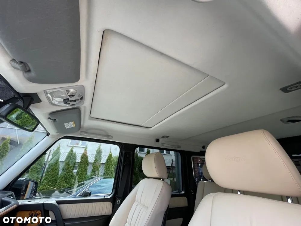 Mercedes-Benz Klasa G 55 AMG Automatik - 25