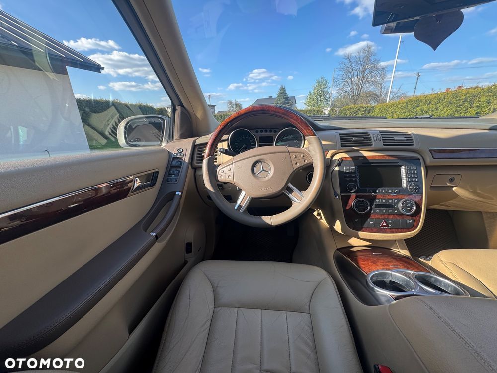 Mercedes-Benz Klasa R 500 L 4-Matic - 9