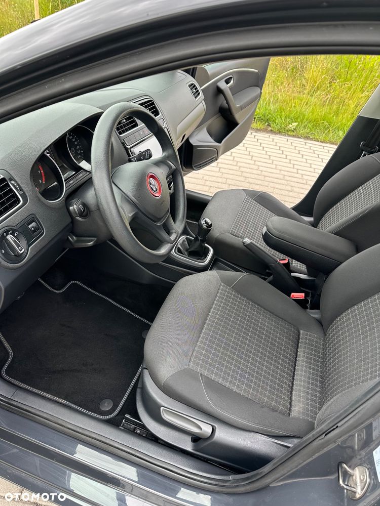 Volkswagen Polo - 33