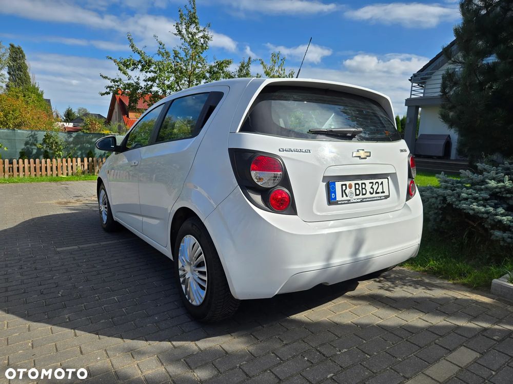 Chevrolet Aveo 1.2 LT+ - 5