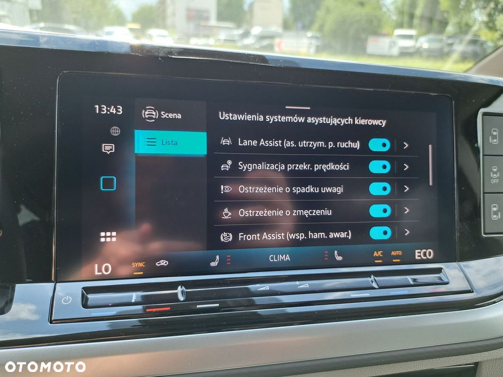 Volkswagen Multivan - 14